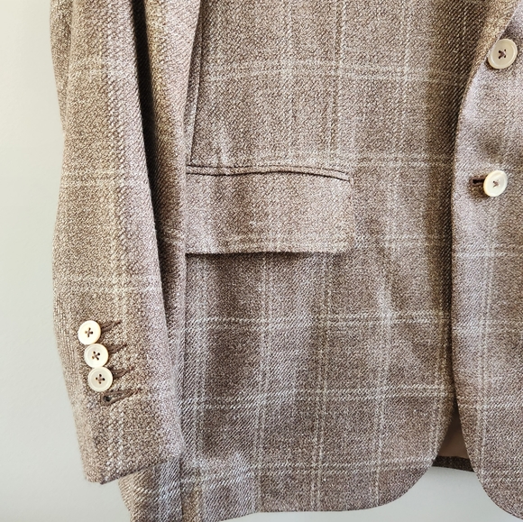 Isaia Wool Size IT 52 2-Button Sport Coat Tan Plaid - Picture 2 of 7